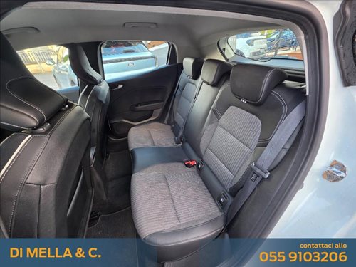 RENAULT Clio Usata 4805573 S08